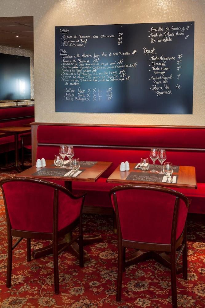 Brit Le Lion D'or Hotel Chinon